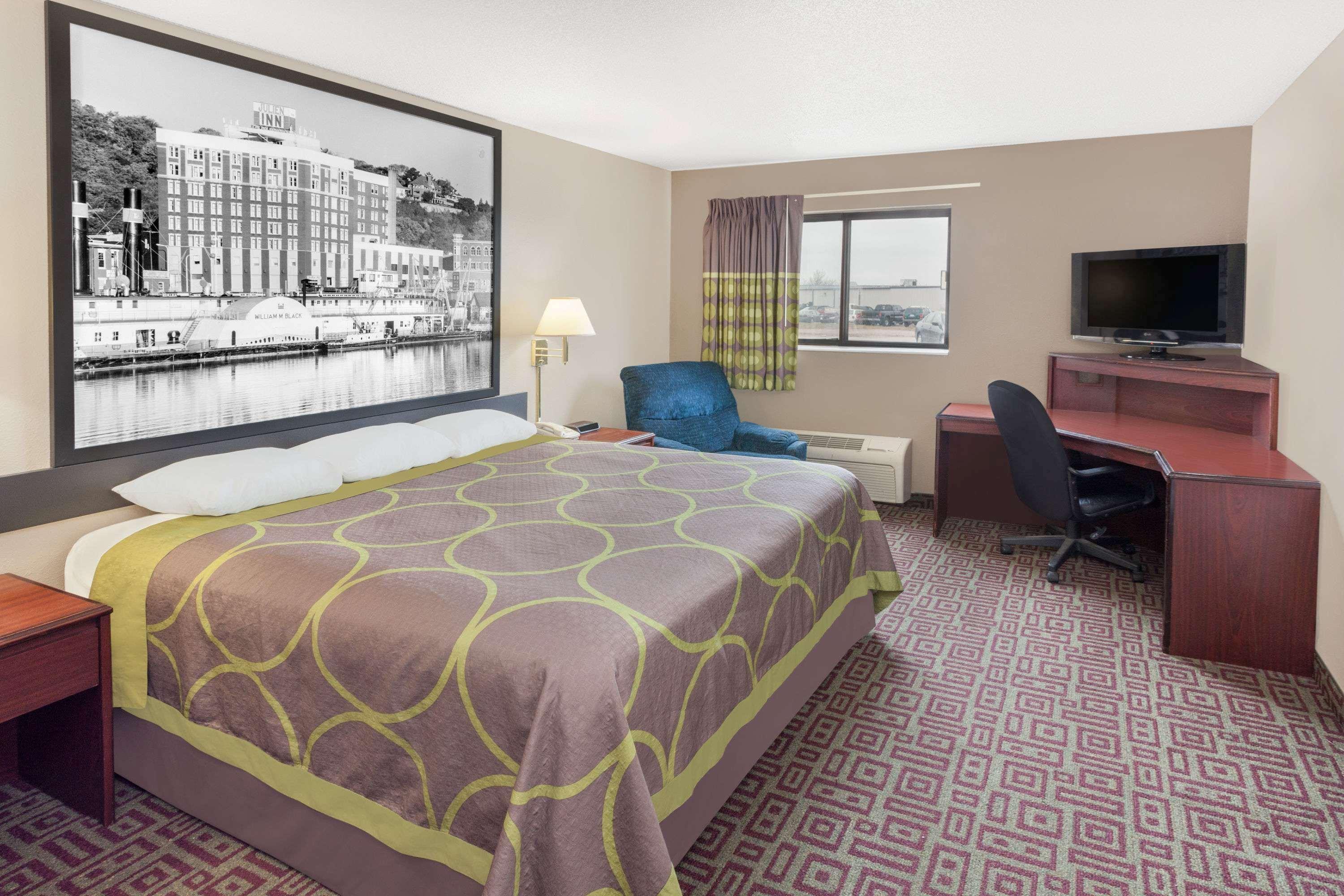 Hotel Super 8 By Wyndham Muscatine Exteriér fotografie